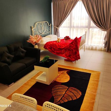 Cozy Studio Unit,Cyberjaya,Wifi, Netflix,Free Parking Buitenkant foto