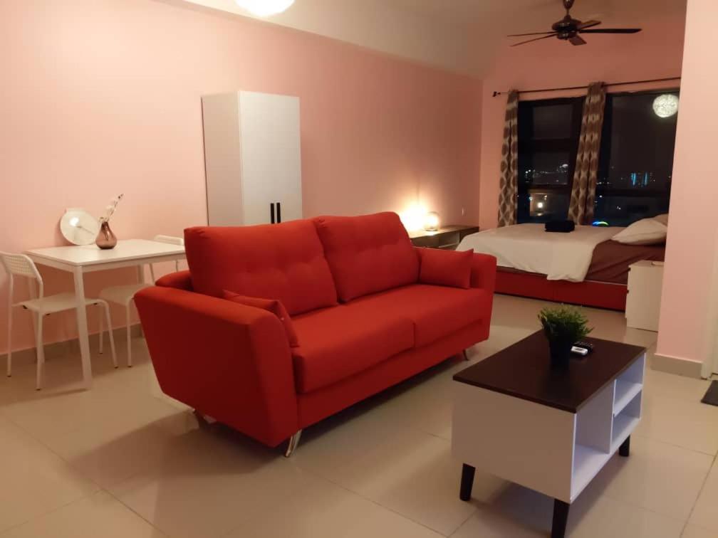 Cozy Studio Unit,Cyberjaya,Wifi, Netflix,Free Parking Buitenkant foto