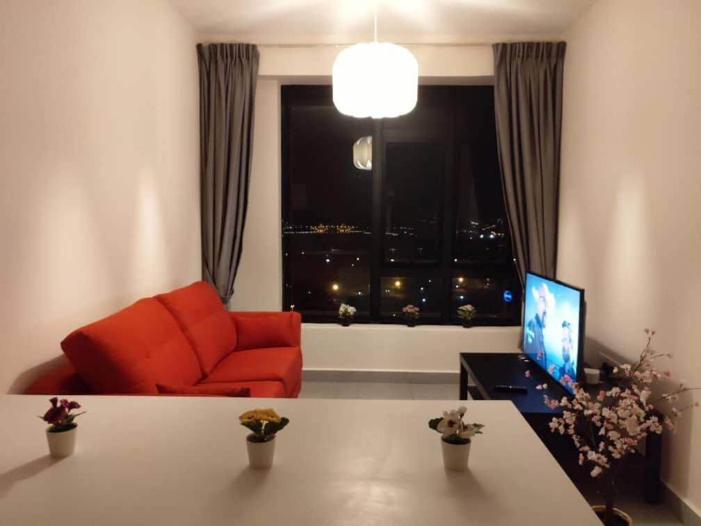 Cozy Studio Unit,Cyberjaya,Wifi, Netflix,Free Parking Buitenkant foto