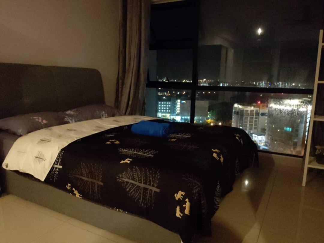 Cozy Studio Unit,Cyberjaya,Wifi, Netflix,Free Parking Buitenkant foto