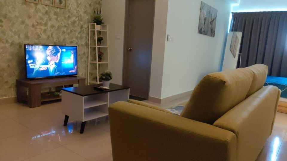 Cozy Studio Unit,Cyberjaya,Wifi, Netflix,Free Parking Buitenkant foto