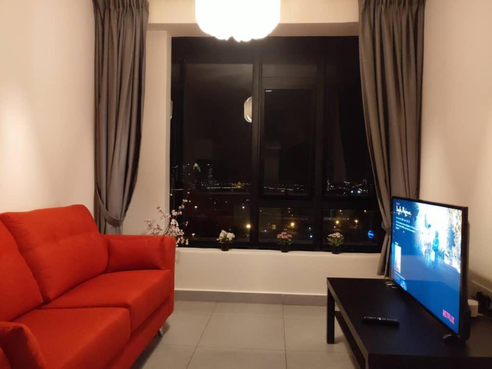 Cozy Studio Unit,Cyberjaya,Wifi, Netflix,Free Parking Buitenkant foto