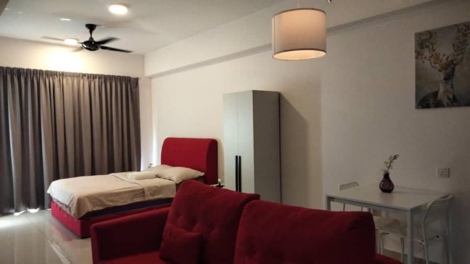 Cozy Studio Unit,Cyberjaya,Wifi, Netflix,Free Parking Buitenkant foto