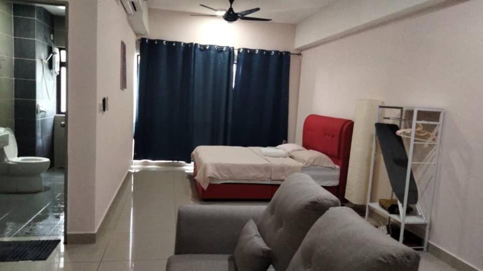 Cozy Studio Unit,Cyberjaya,Wifi, Netflix,Free Parking Buitenkant foto