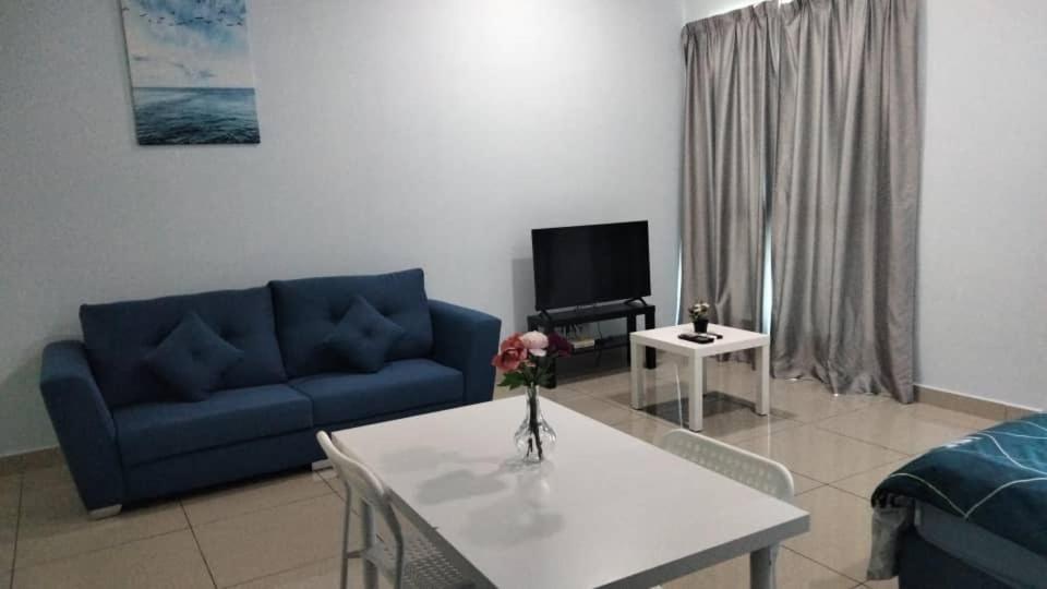 Cozy Studio Unit,Cyberjaya,Wifi, Netflix,Free Parking Buitenkant foto