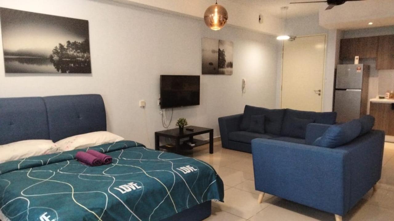 Cozy Studio Unit,Cyberjaya,Wifi, Netflix,Free Parking Buitenkant foto